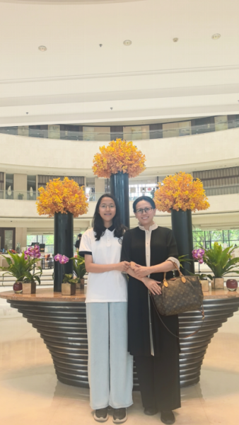 歌唱家张鹤母女携手公益路，与女儿禾子用歌声温暖人心！438.png